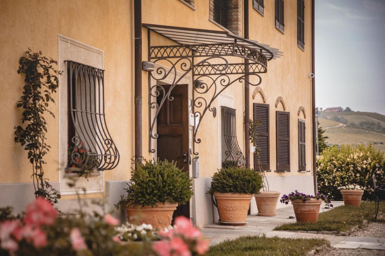 Agriturismo Tenuta La Romana Nizza Monferrato Kültér fotó