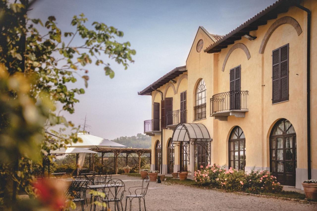 Agriturismo Tenuta La Romana Nizza Monferrato Kültér fotó