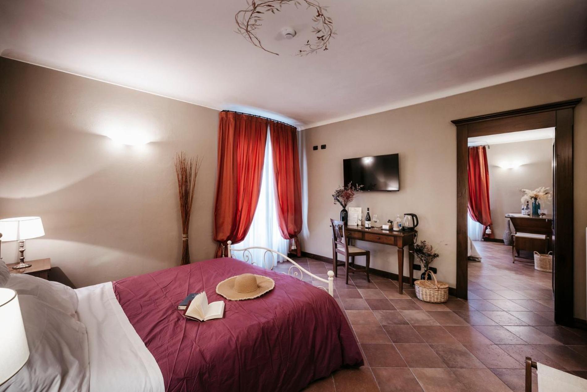 Agriturismo Tenuta La Romana Nizza Monferrato Szoba fotó